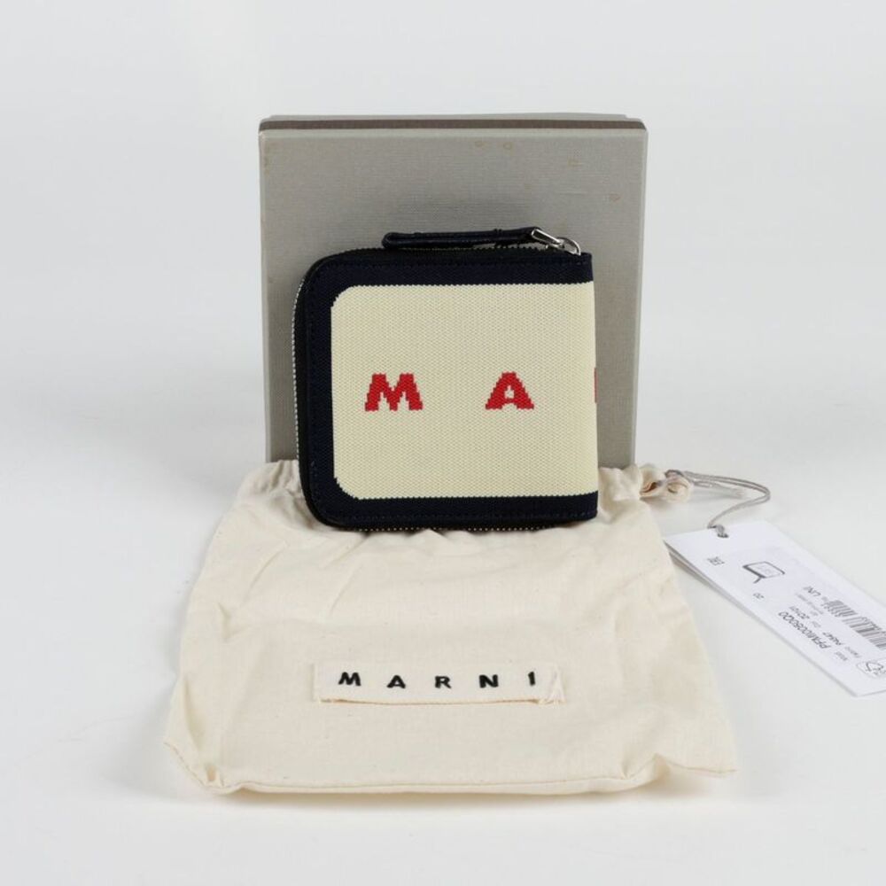 Logo Knit Zipper Wallet - Picture 1 of 9
